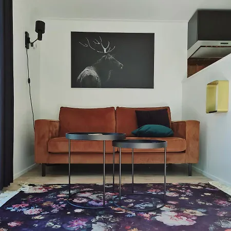Alojamento de Turismo Selvagem Tiny Damhert Veluwe Retreat